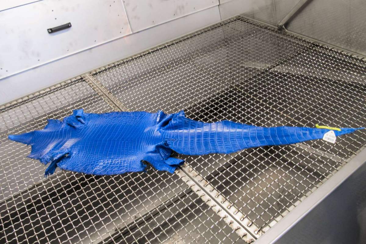 manual spray booth