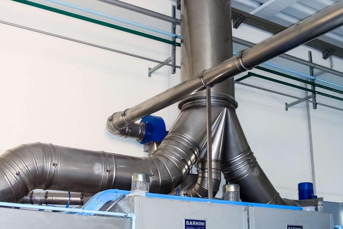 Air extraction systems