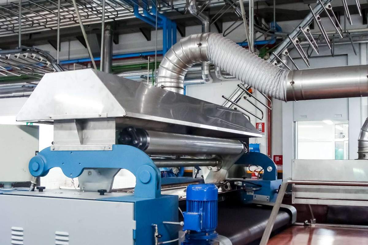 Air extraction systems